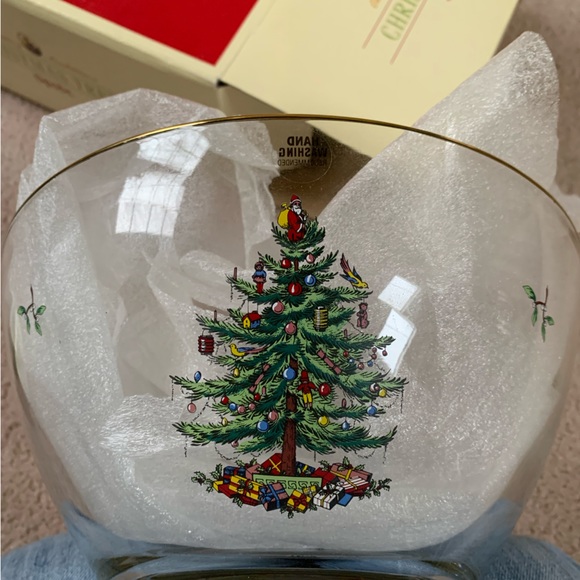 Spode Christmas Tree glass bowl-with box - Picture 2 of 6